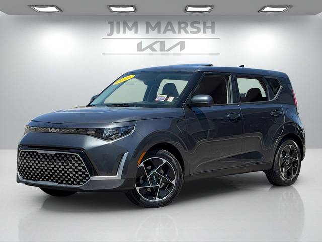 2023 Kia Soul EX FWD photo