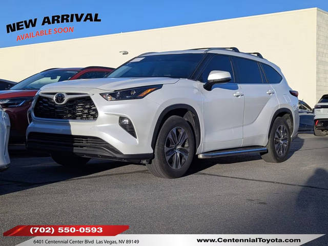 2023 Toyota Highlander XLE FWD photo