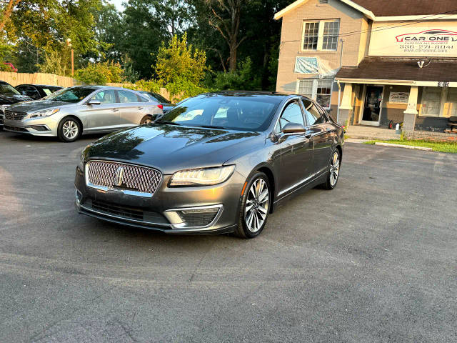 2020 Lincoln MKZ Reserve FWD photo