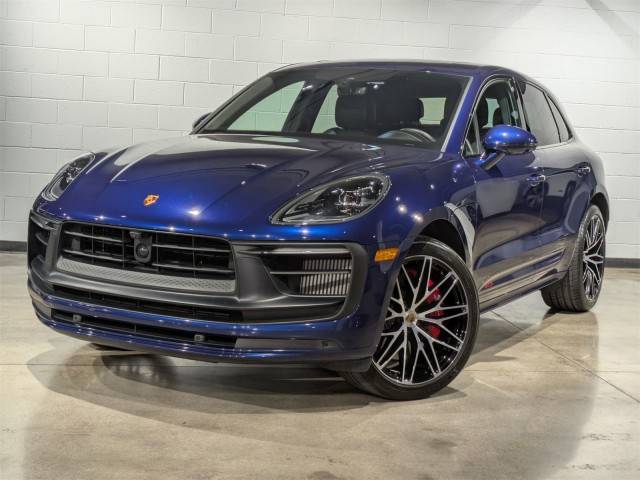 2022 Porsche Macan GTS AWD photo