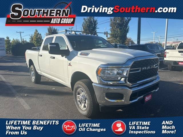 2023 Ram 2500 Tradesman 4WD photo