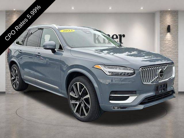 2023 Volvo XC90 Plus AWD photo