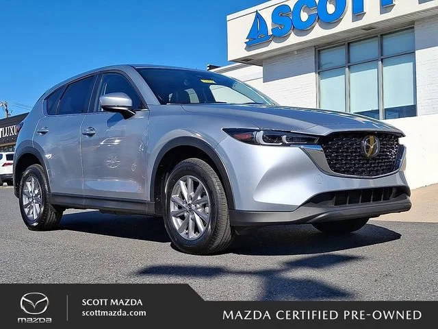 2023 Mazda CX-5 2.5 S Preferred Package AWD photo