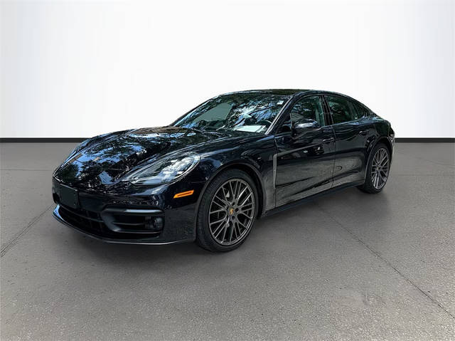 2023 Porsche Panamera 4 Platinum Edition AWD photo