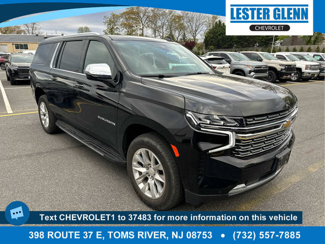 2023 Chevrolet Suburban Premier 4WD photo