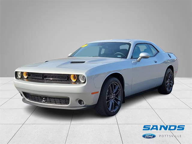 2023 Dodge Challenger SXT AWD photo