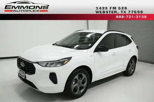 2023 Ford Escape ST-Line AWD photo