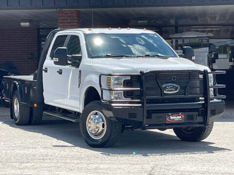 2018 Ford F-350 Super Duty XL 4WD photo