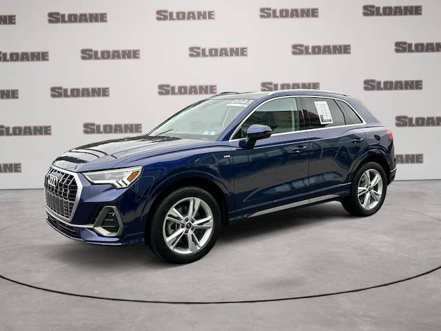 2023 Audi Q3 S line Premium AWD photo