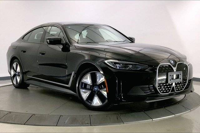 2023 BMW i4 eDrive35 RWD photo