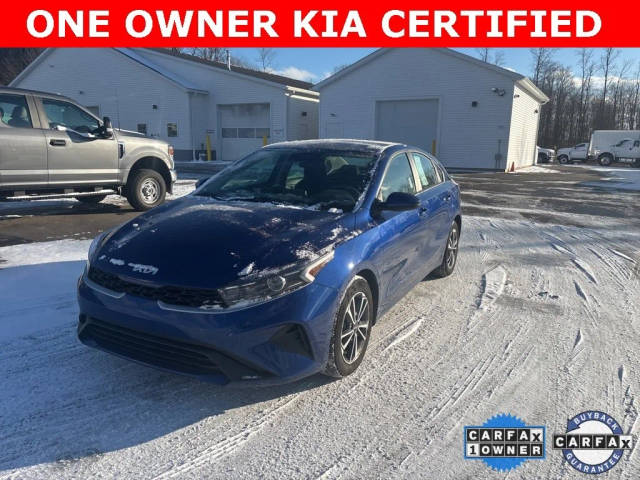 2023 Kia Forte LXS FWD photo