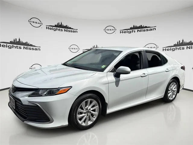 2023 Toyota Camry LE AWD photo