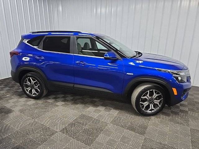 2023 Kia Seltos EX AWD photo