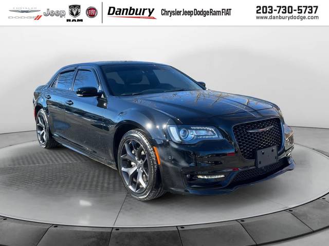 2023 Chrysler 300 300S RWD photo