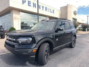 2023 Ford Bronco Sport Outer Banks 4WD photo