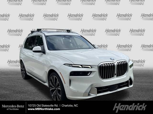 2023 BMW X7 xDrive40i AWD photo