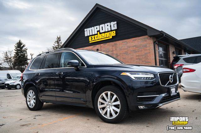 2016 Volvo XC90 T6 Momentum AWD photo