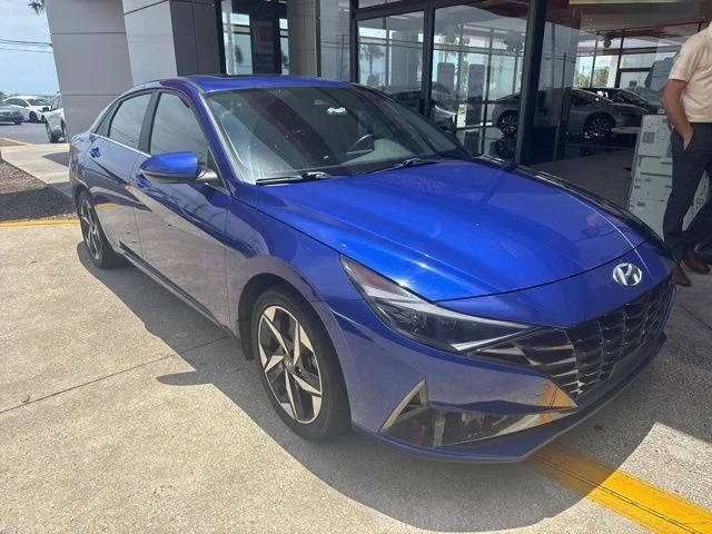 2023 Hyundai Elantra Limited FWD photo