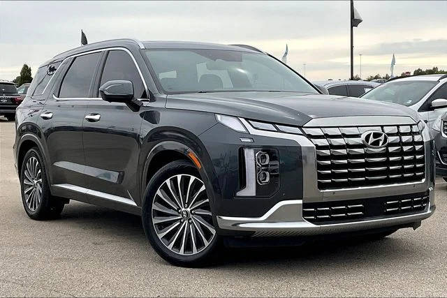 2023 Hyundai Palisade Calligraphy FWD photo