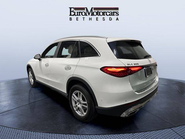 2023 Mercedes-Benz GLC-Class GLC 300 AWD photo