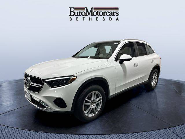 2023 Mercedes-Benz GLC-Class GLC 300 AWD photo