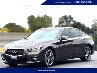 2015 Infiniti Q50 Premium RWD photo