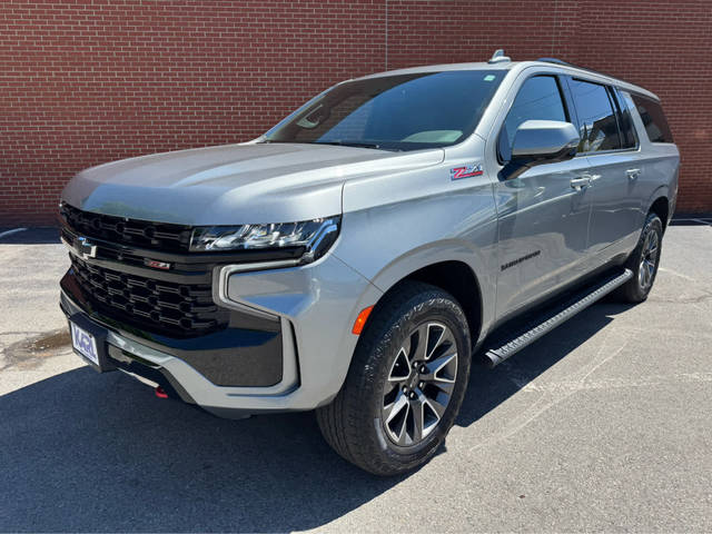 2023 Chevrolet Suburban Z71 4WD photo