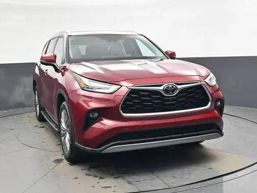 2023 Toyota Highlander Platinum FWD photo