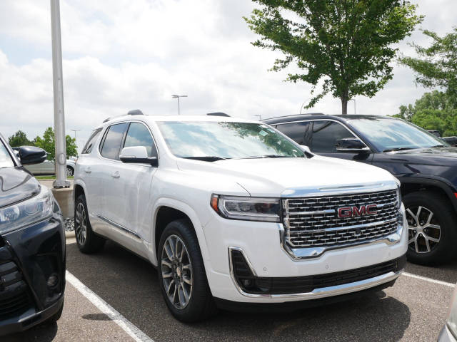 2023 GMC Acadia Denali AWD photo