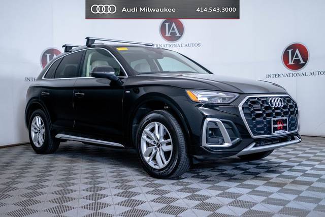 2023 Audi Q5 S line Premium AWD photo