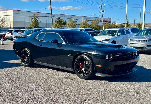 2023 Dodge Challenger R/T Scat Pack RWD photo