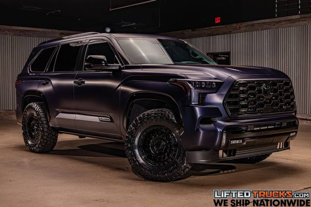 2023 Toyota Sequoia Platinum 4WD photo