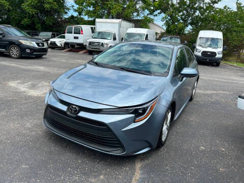 2023 Toyota Corolla LE FWD photo