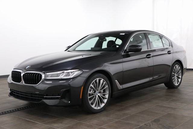 2023 BMW 5 Series 530i xDrive AWD photo