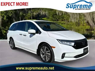 2023 Honda Odyssey Touring FWD photo