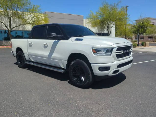 2023 Ram 1500 Laramie 4WD photo