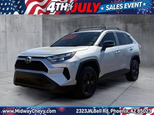 2023 Toyota RAV4 XLE FWD photo