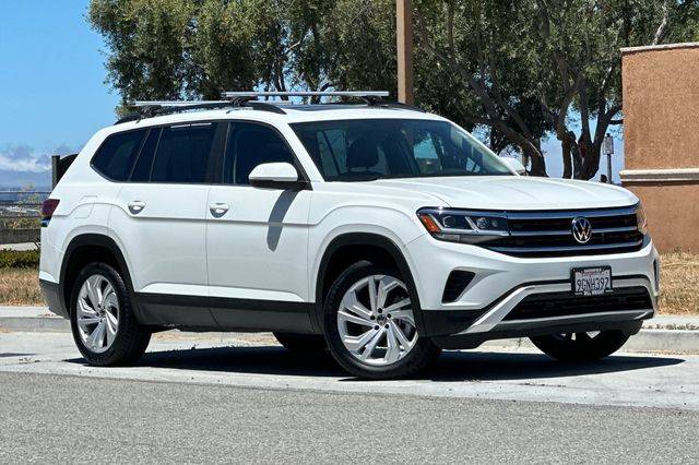 2023 Volkswagen Atlas 3.6L V6 SE w/Technology FWD photo