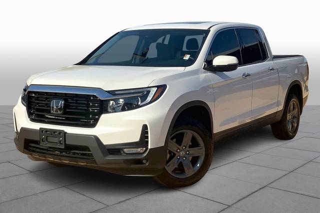 2023 Honda Ridgeline RTL-E AWD photo