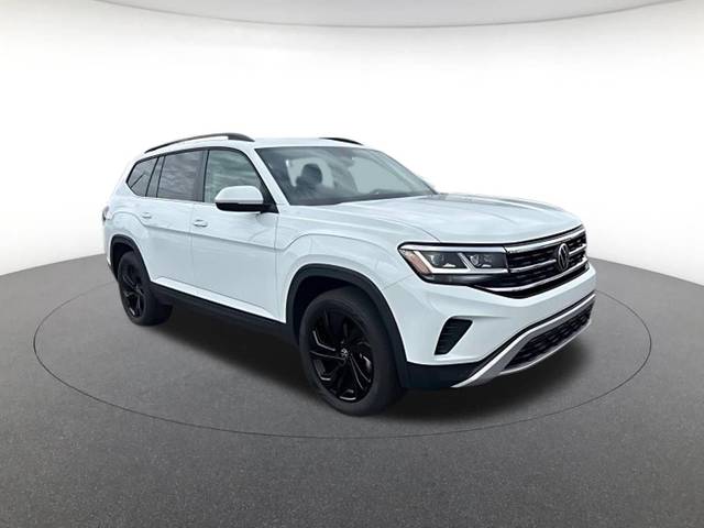 2023 Volkswagen Atlas 3.6L V6 SE w/Technology AWD photo