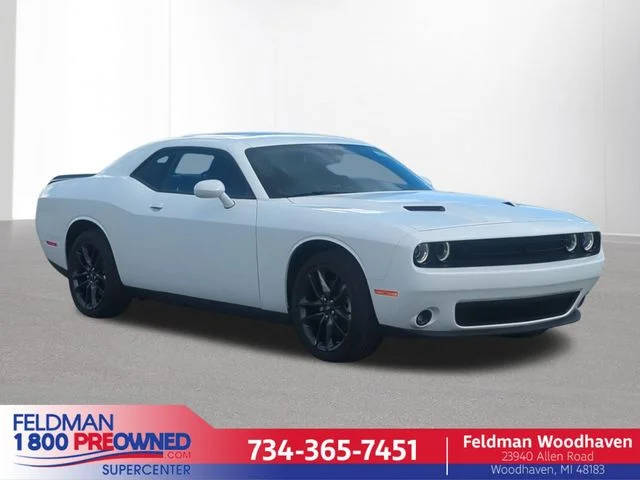 2023 Dodge Challenger SXT AWD photo