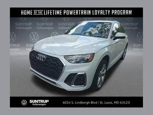 2023 Audi Q5 S line Premium Plus AWD photo