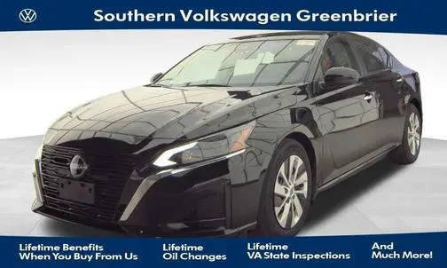 2023 Nissan Altima 2.5 S FWD photo
