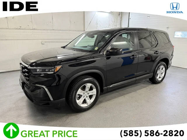 2023 Honda Pilot LX AWD photo