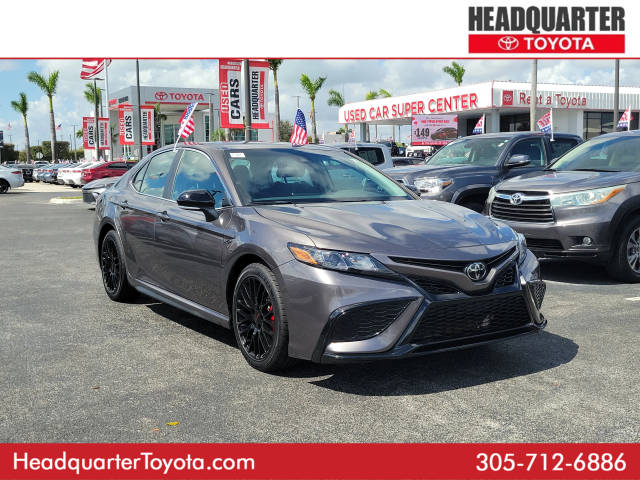 2023 Toyota Camry SE FWD photo