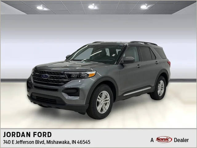 2023 Ford Explorer XLT 4WD photo