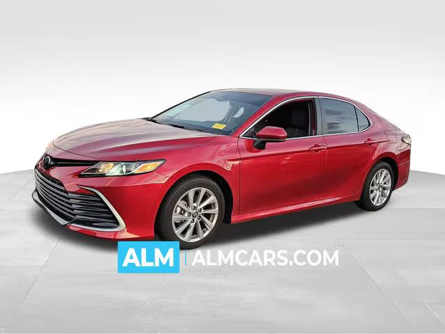 2023 Toyota Camry LE FWD photo