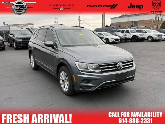 2023 Volkswagen Atlas Cross Sport 2.0T SE AWD photo