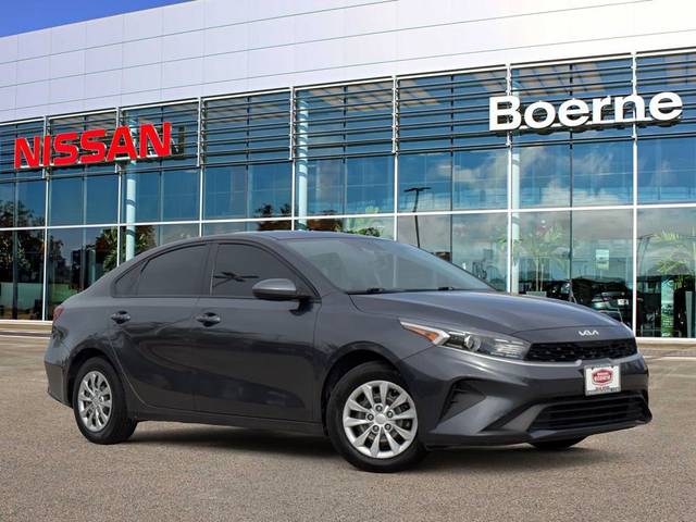 2023 Kia Forte LX FWD photo