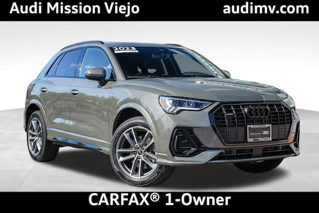 2023 Audi Q3 S line Premium AWD photo